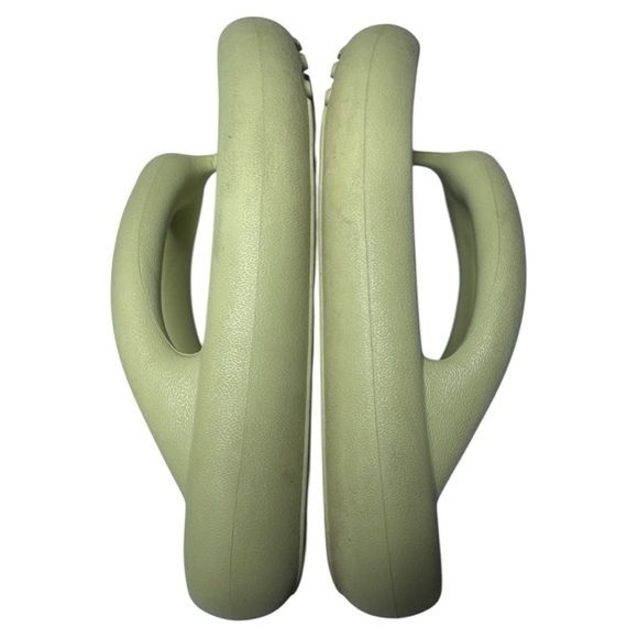 Axel Arigato Delta Flip Flops Light Green 7/7.5 - Picture 7 of 11